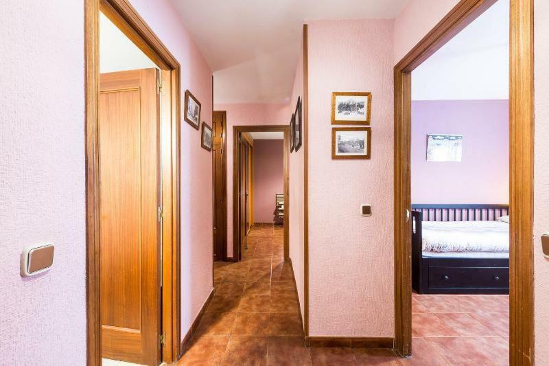 Vivienda Familiar Con Jardin Junto A Ifema Appartement Madrid Buitenkant foto